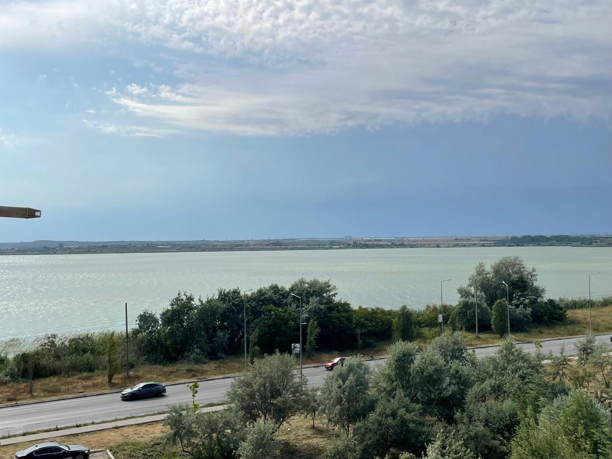 Apartament Summerland Crazy Beach Mamaia Esterno foto